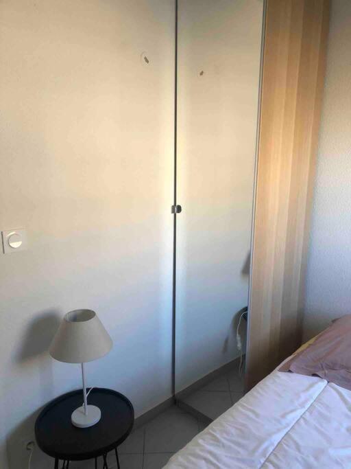 Appartement Face A La Mer Canet En Roussillon Экстерьер фото