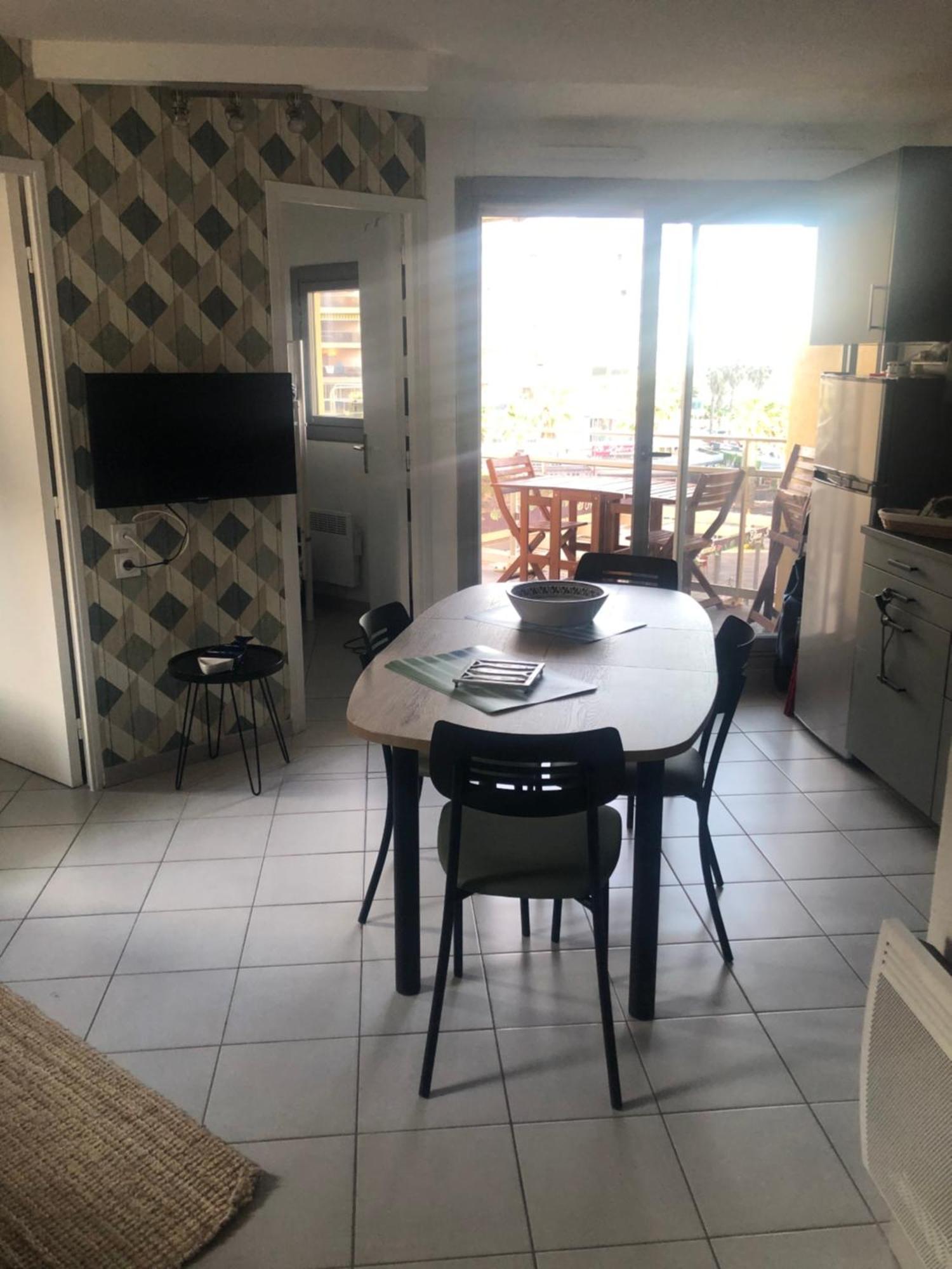 Appartement Face A La Mer Canet En Roussillon Экстерьер фото